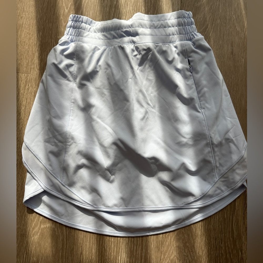 Lululemon NWOT Hotty Hot Skort, size 2 - Picture 2 of 10